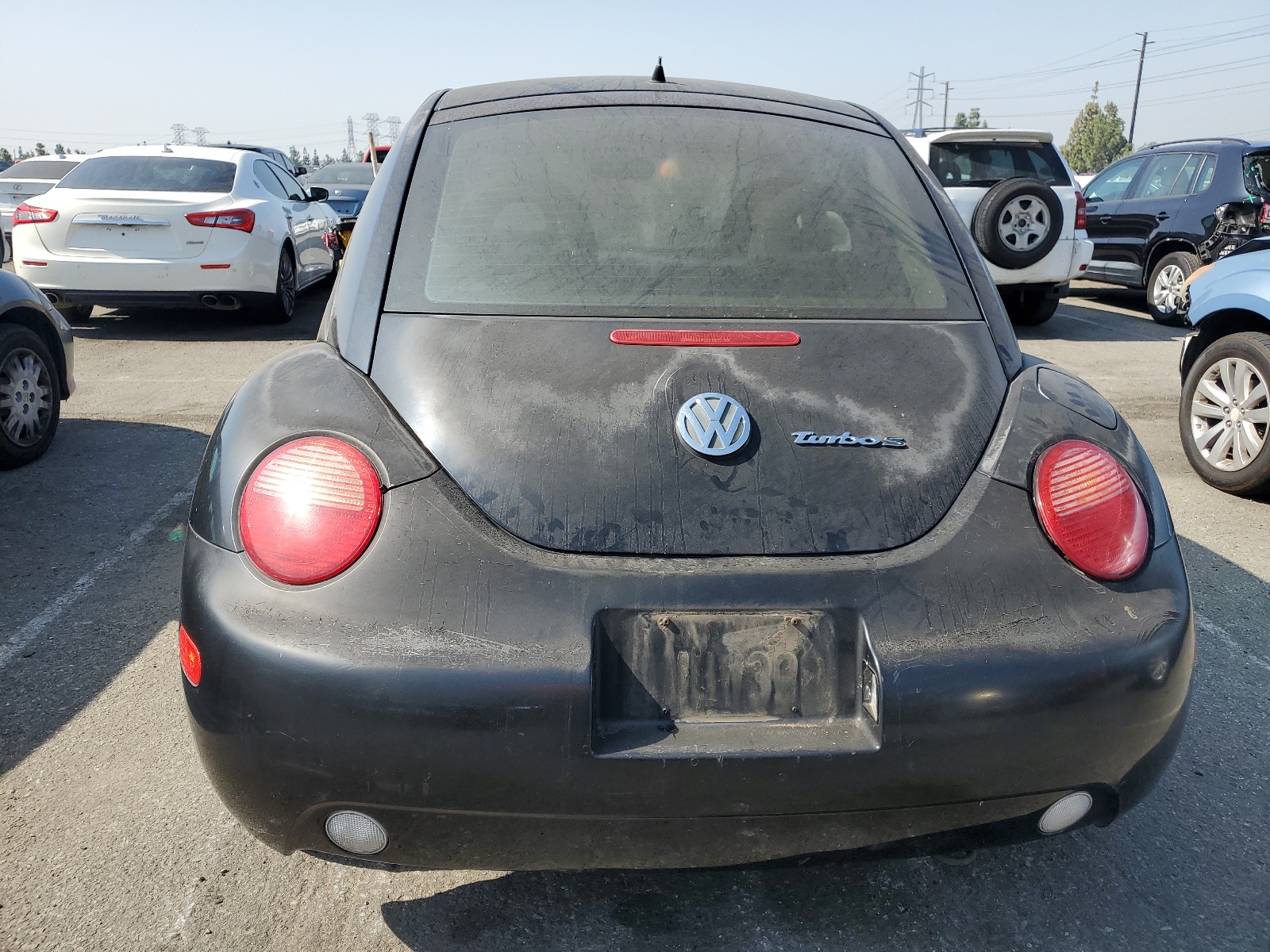 3VWCD21C2YM439437 2000 Volkswagen New Beetle Gls