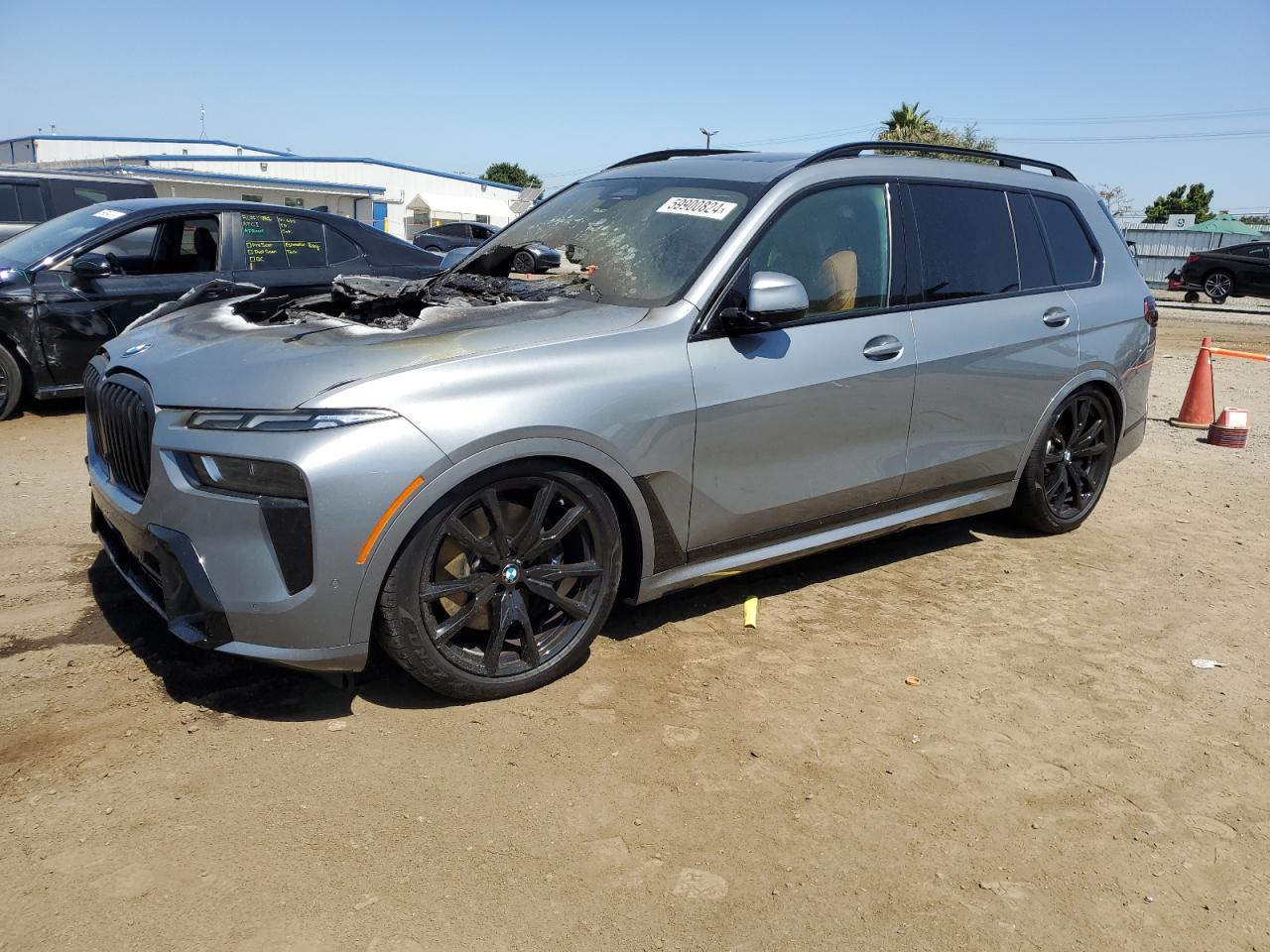 2024 BMW X7 - Image 1
