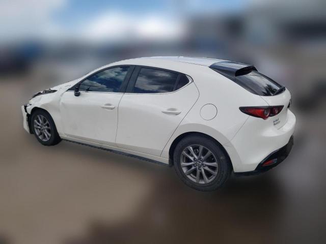  MAZDA 3 2022 Белый