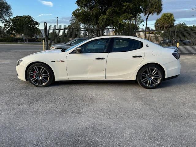 2016 Maserati Ghibli S vin: ZAM57RSA4G1169708