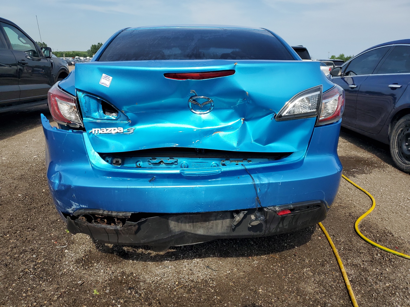 JM1BL1SF8A1122575 2010 Mazda 3 I