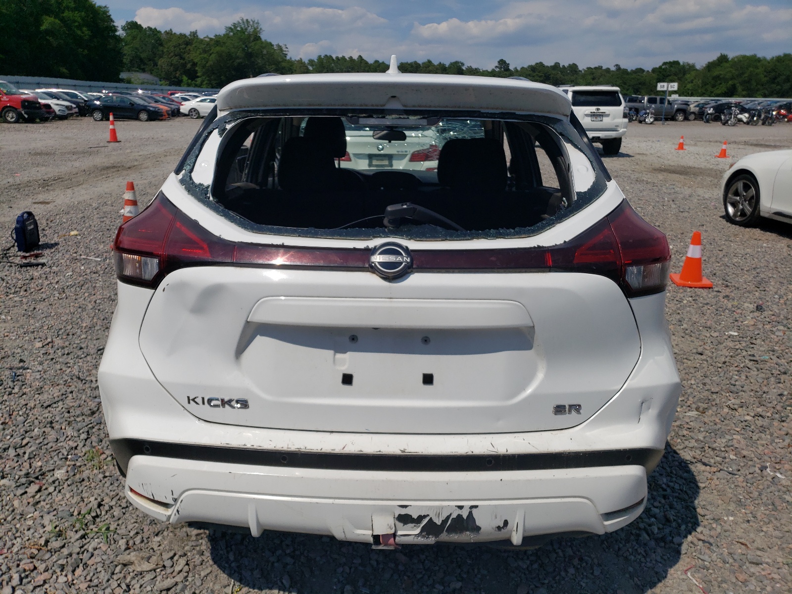 3N1CP5DV2PL468968 2023 Nissan Kicks Sr