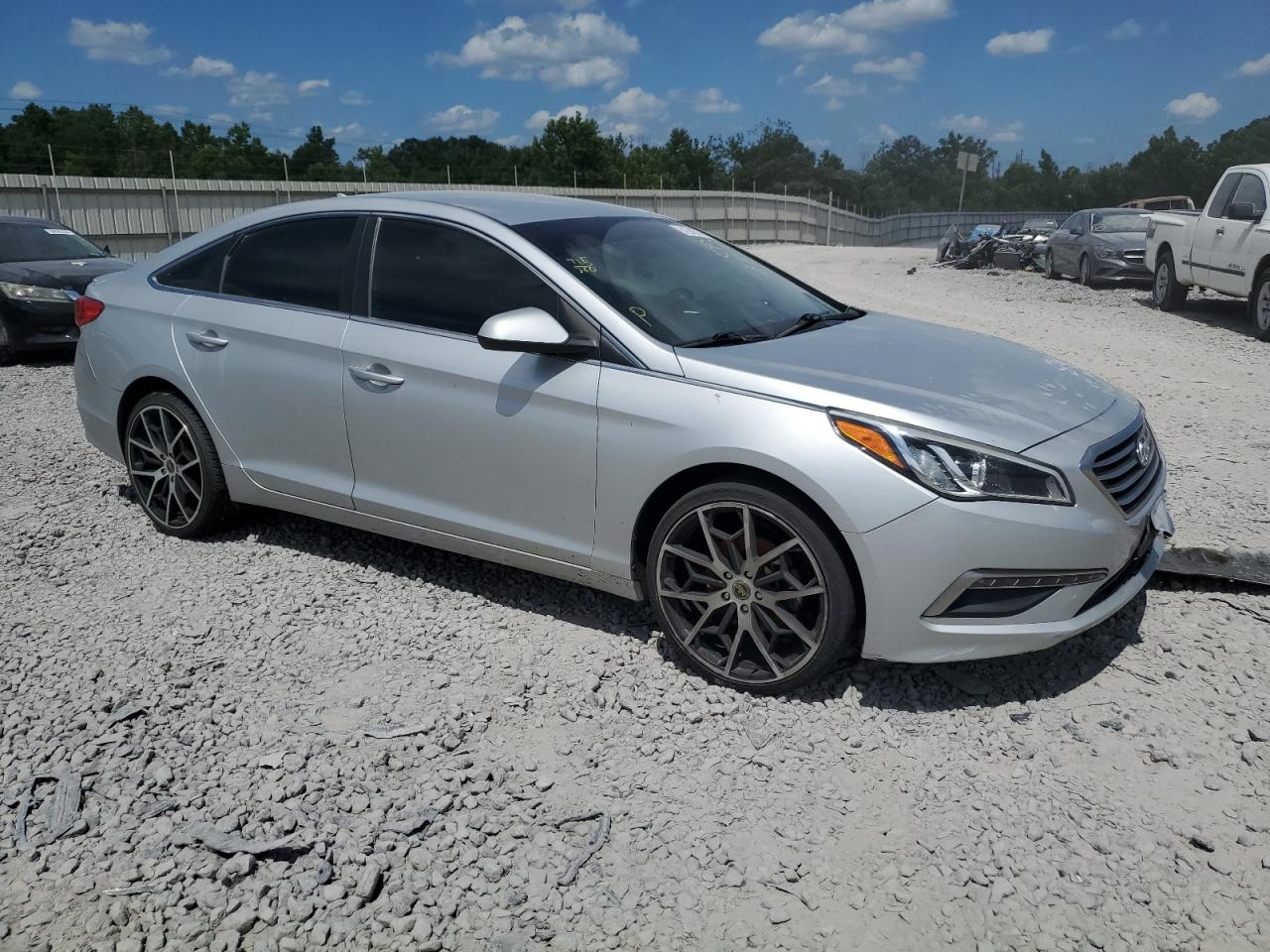 2015 Hyundai Sonata Se VIN: 5NPE24AF3FH059792 Lot: 57940714