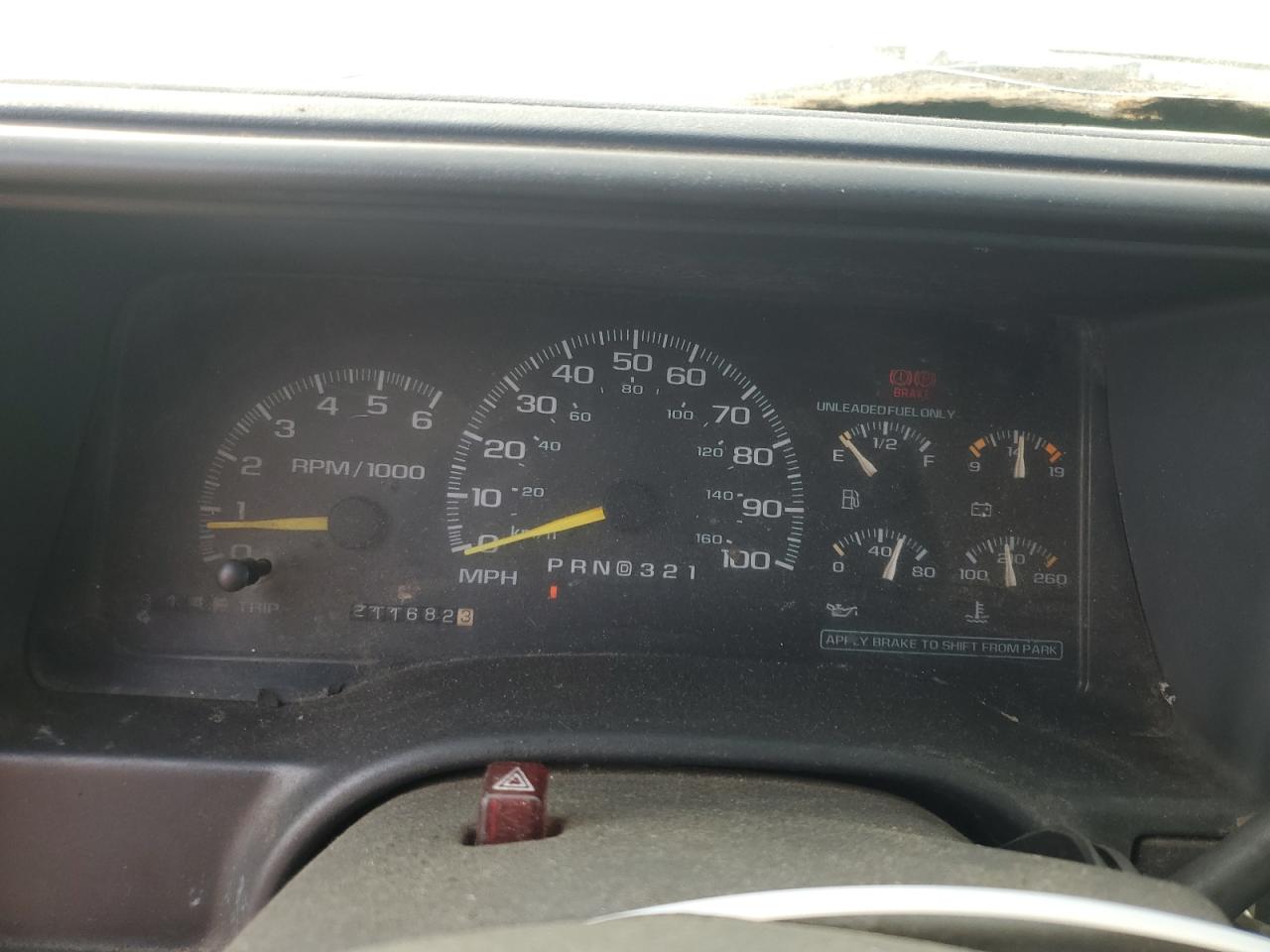 2000 Chevrolet Gmt-400 K3500 VIN: 1GCHK33R6YF502500 Lot: 60462584