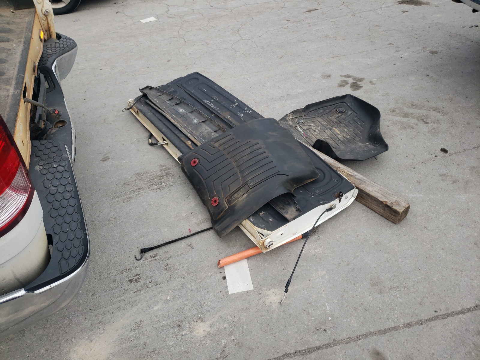 1C6RR7FT9KS634896 2019 Ram 1500 Classic Tradesman