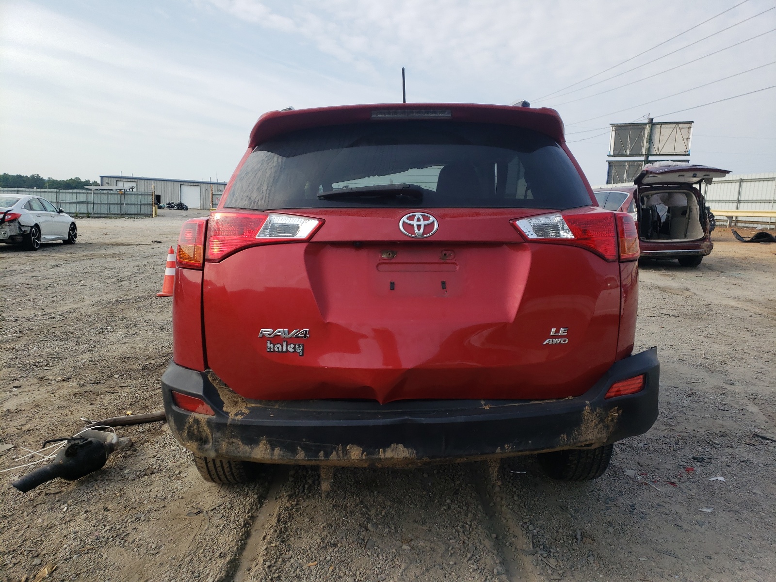 JTMBFREV8FJ047912 2015 Toyota Rav4 Le