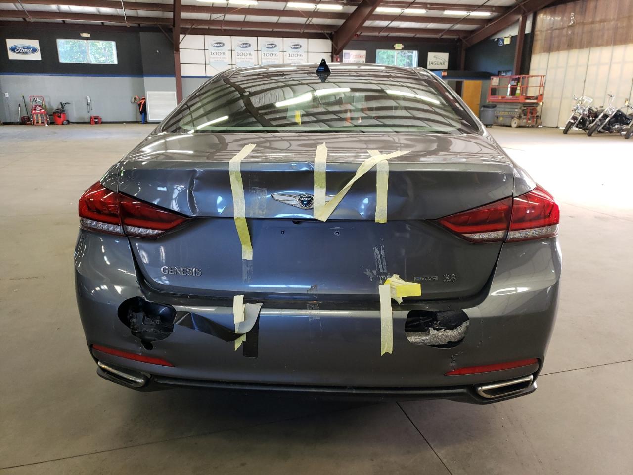 2015 Hyundai Genesis 3.8L VIN: KMHGN4JE6FU072657 Lot: 58507194