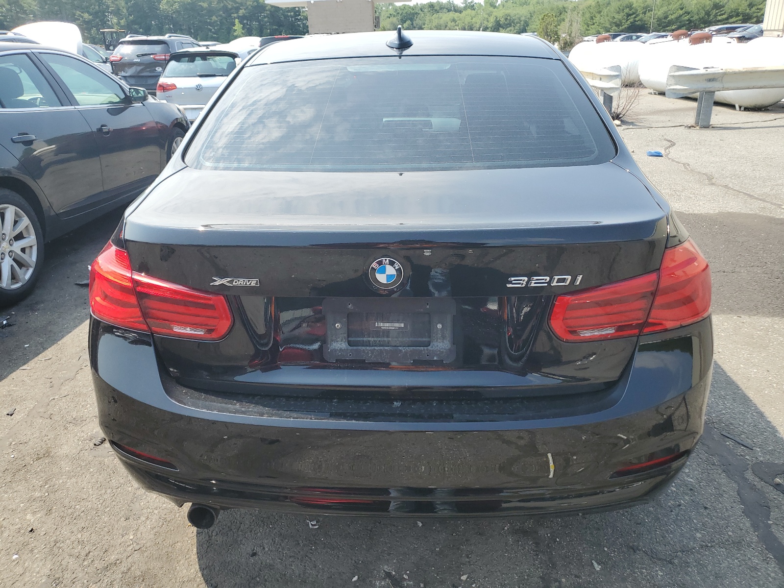 WBA8A3C58HK691512 2017 BMW 320 Xi