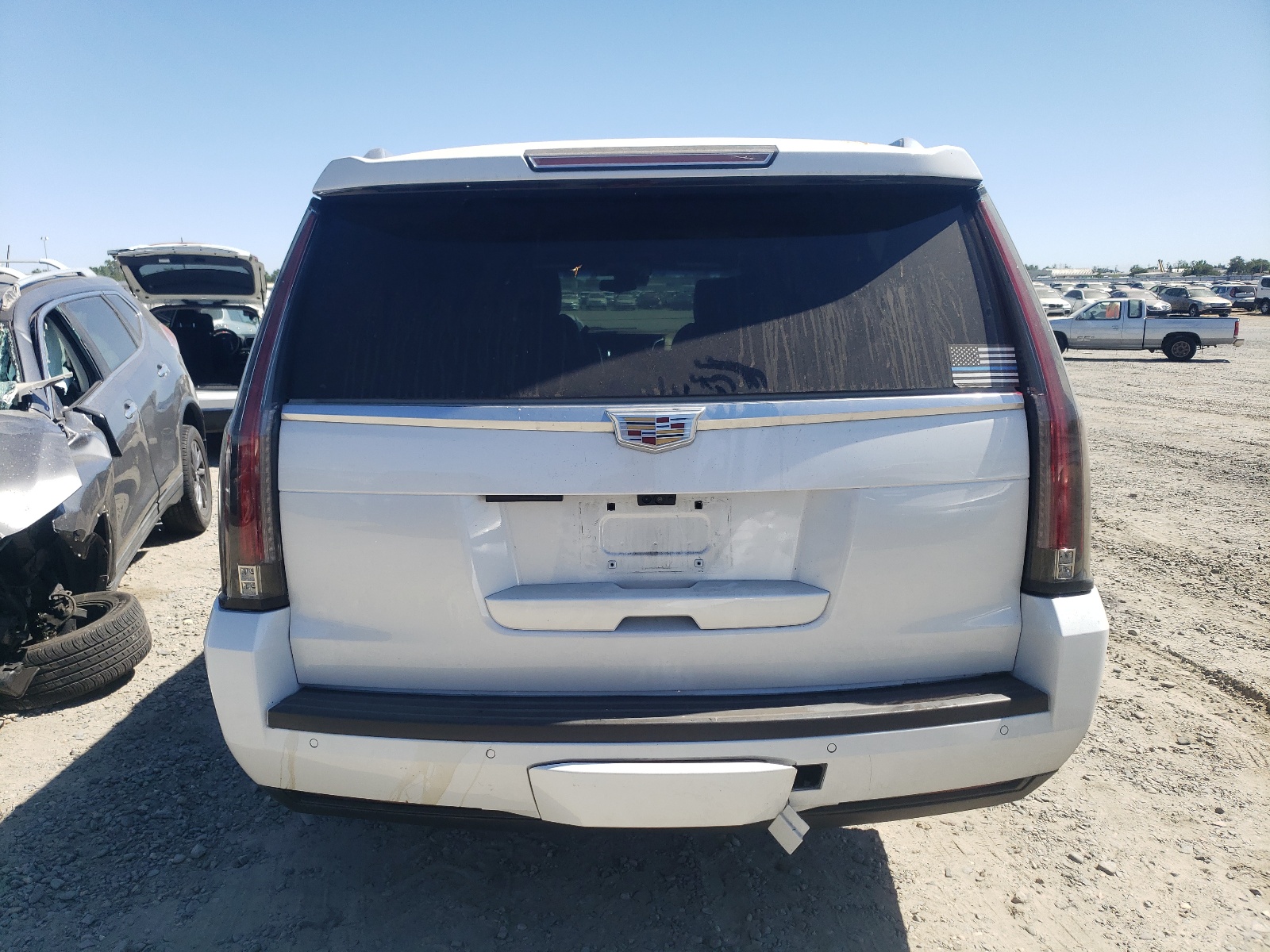 1GYS4HKJ5JR324084 2018 Cadillac Escalade Esv Luxury