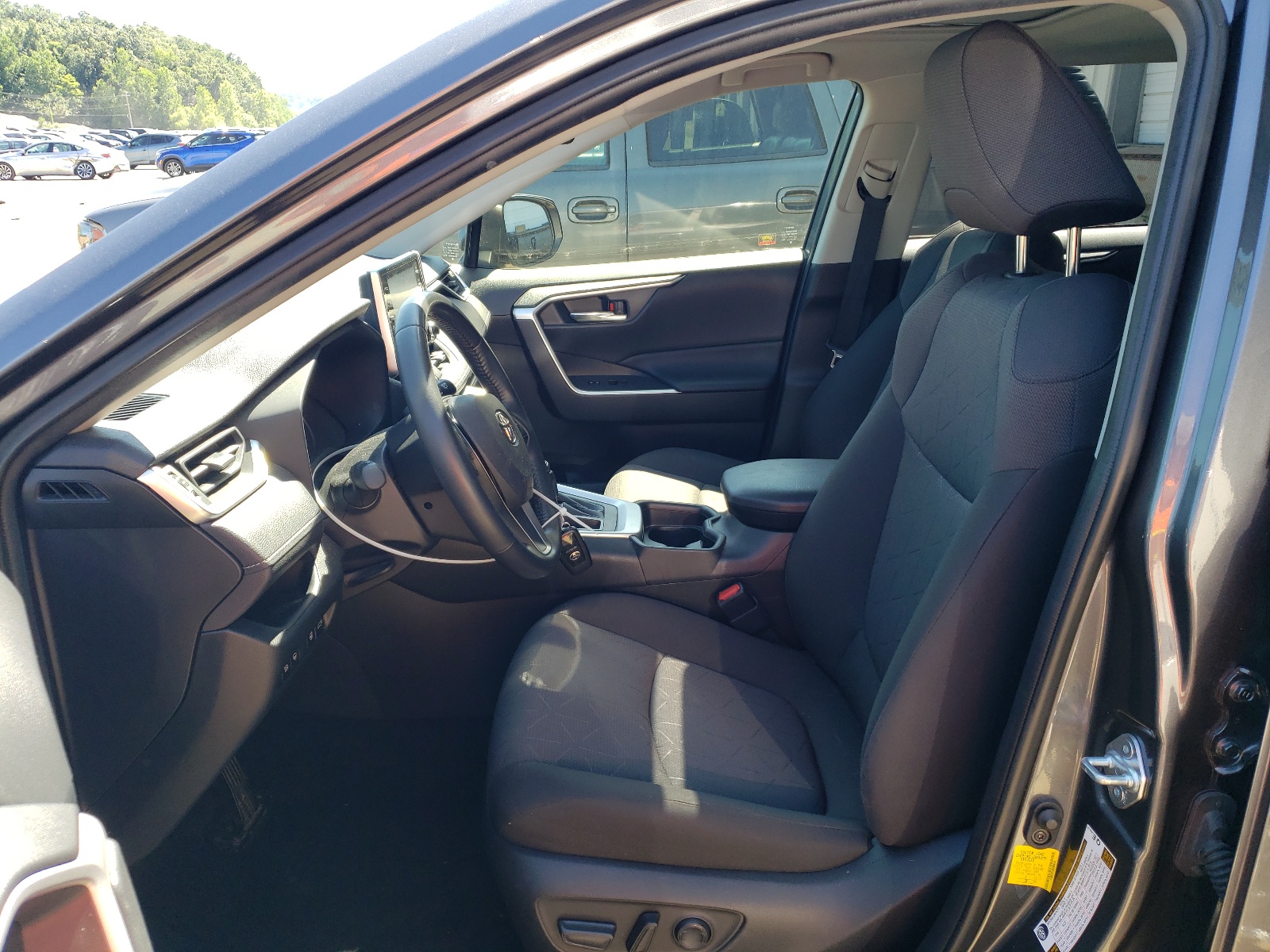 JTMW1RFV0MD084544 2021 Toyota Rav4 Xle