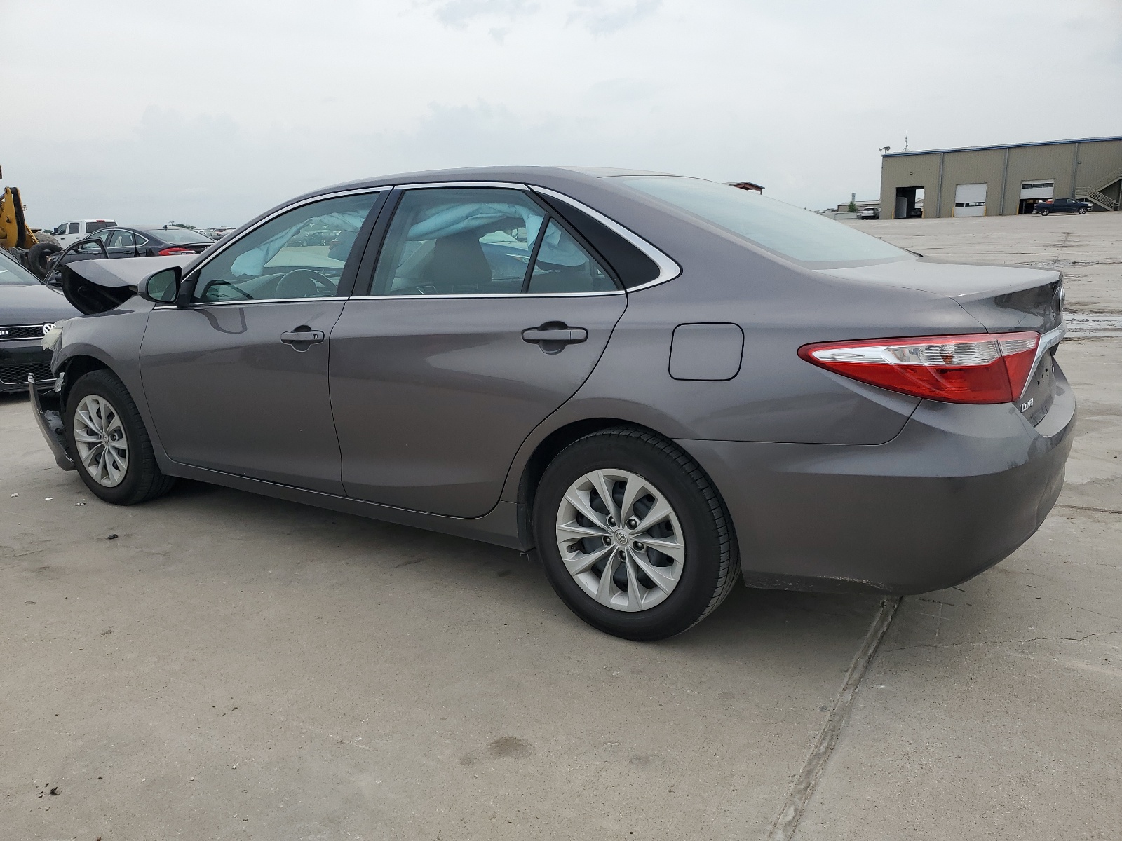 2017 Toyota Camry Le vin: 4T1BF1FKXHU274313