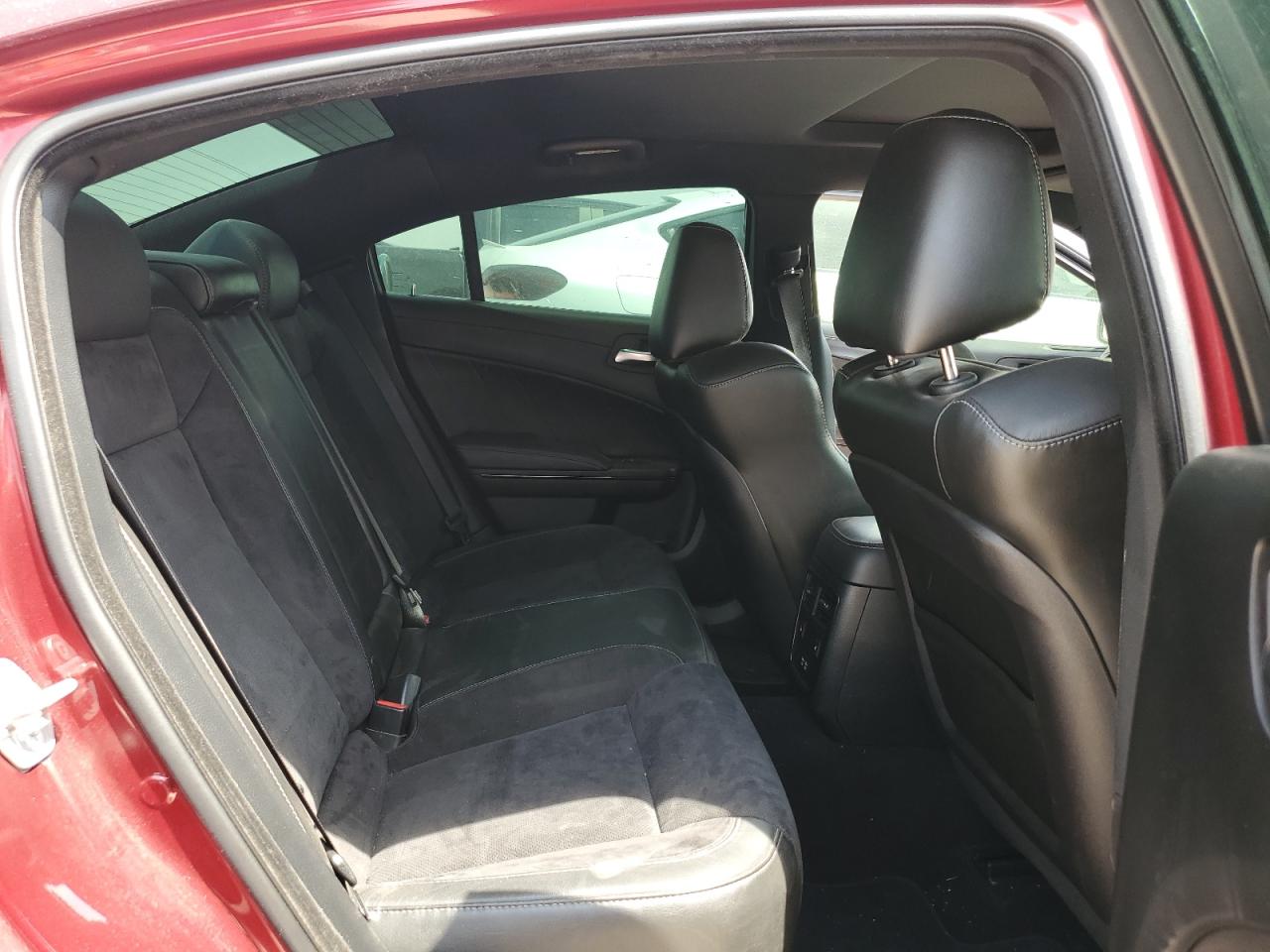 2019 Dodge Charger - Image 10