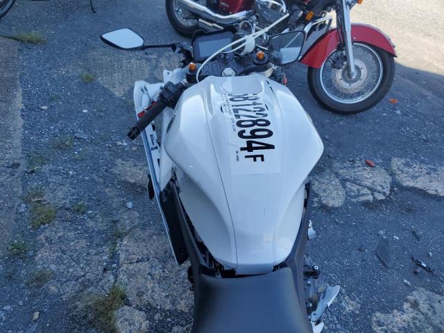  YAMAHA YZFR7 2023 Белый
