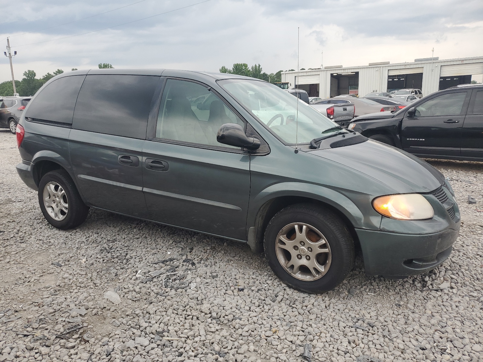 1D4GP25R23B255368 2003 Dodge Caravan Se