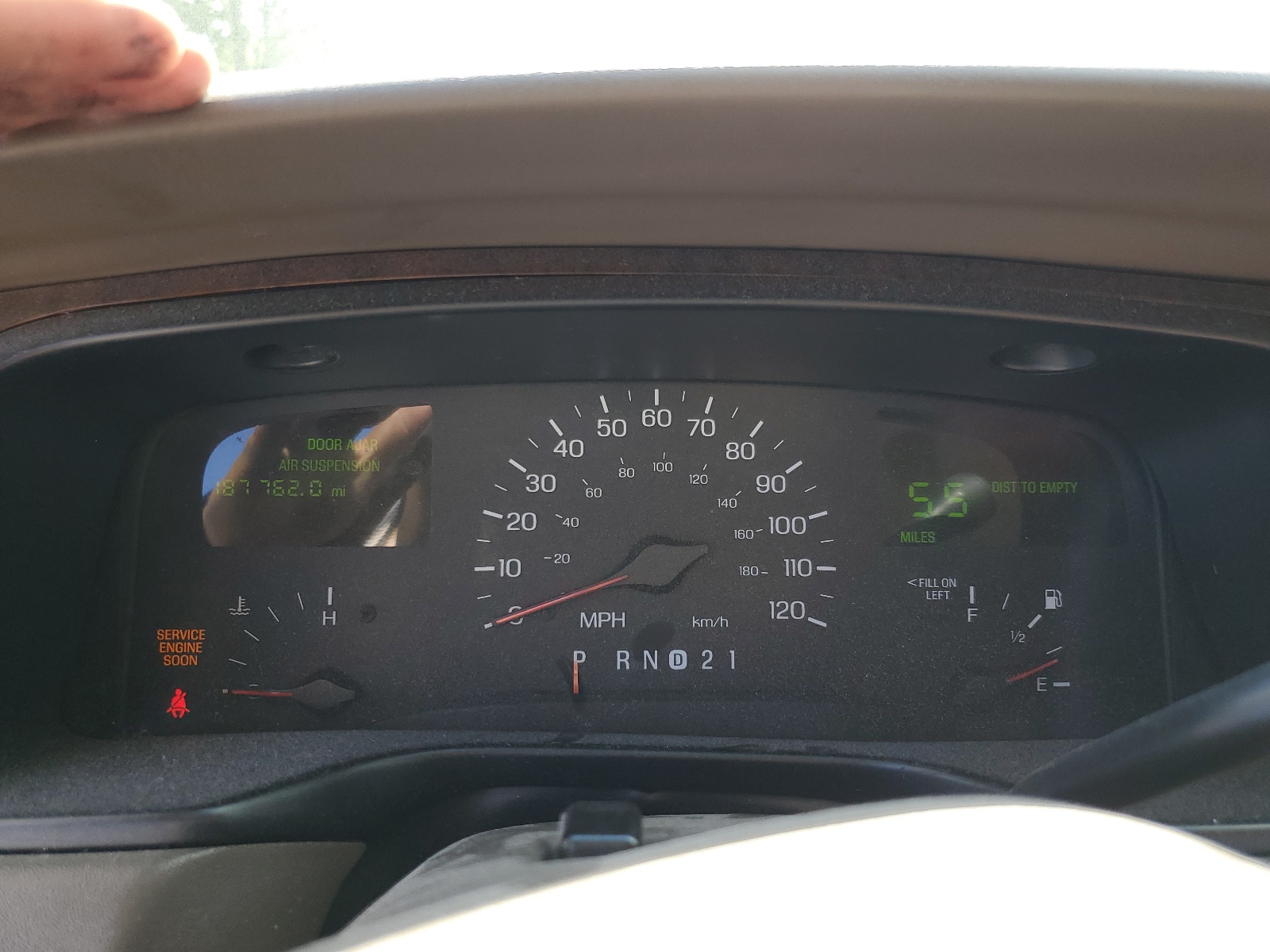 1LNHM81W3XY720036 1999 Lincoln Town Car Executive