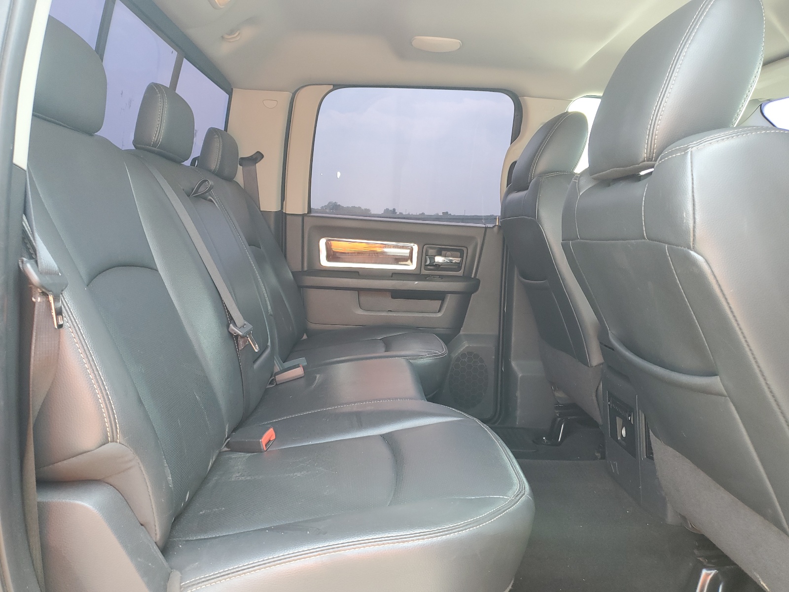 1D7RV1CT8AS161373 2010 Dodge Ram 1500