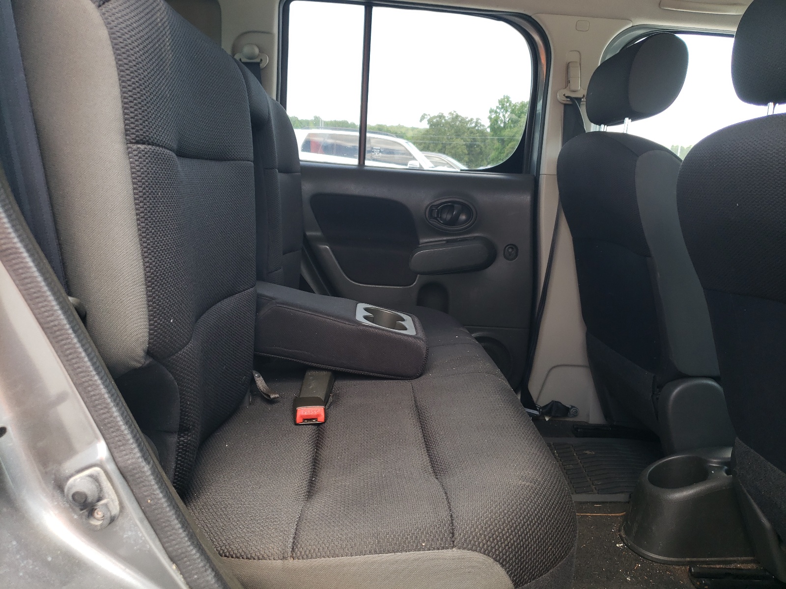 JN8AZ2KR1AT154092 2010 Nissan Cube Base