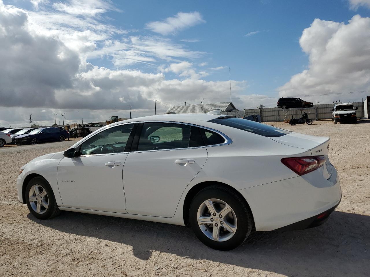 1G1ZD5ST6NF194353 2022 CHEVROLET MALIBU - Image 2