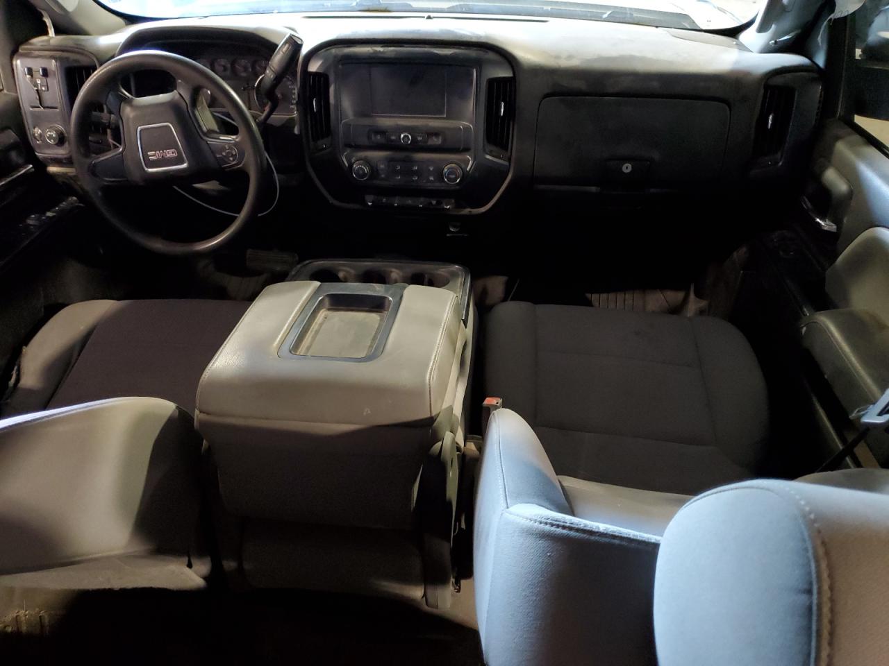 2018 GMC Sierra K2500 Heavy Duty VIN: 1GT12REY3JF239770 Lot: 60255744