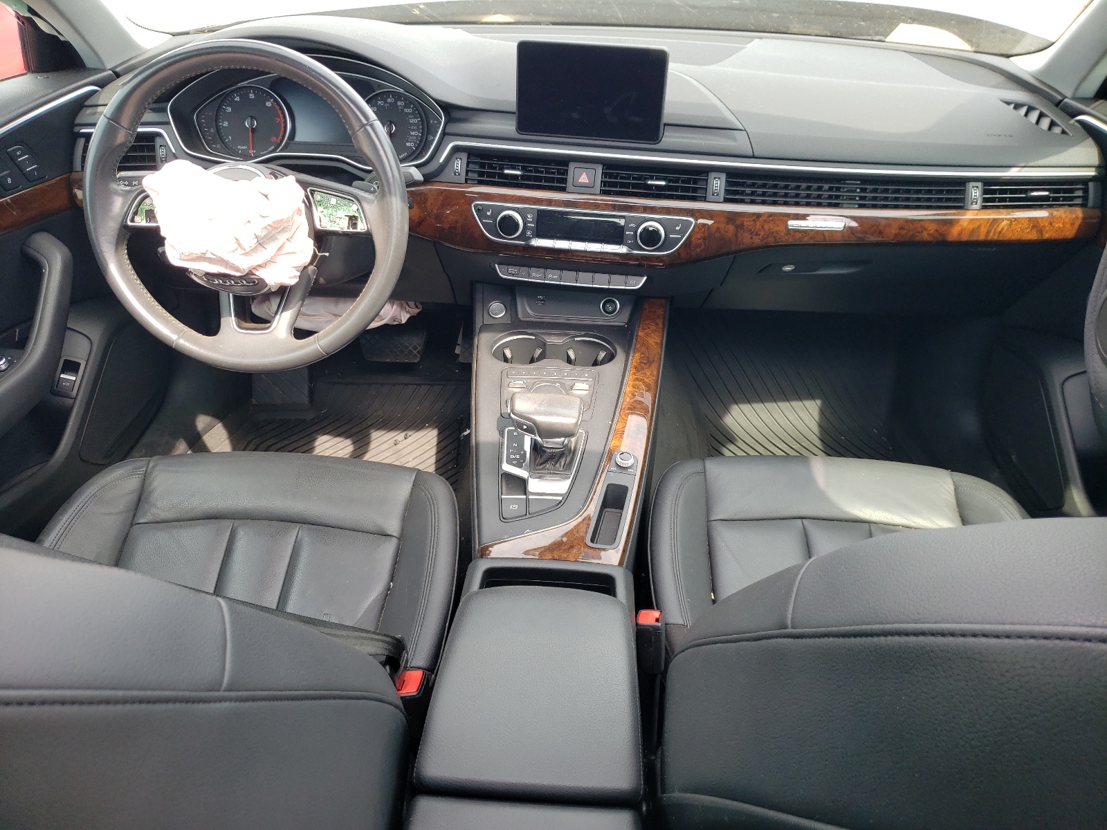 WAUDNAF44KA118131 2019 Audi A4 Premium