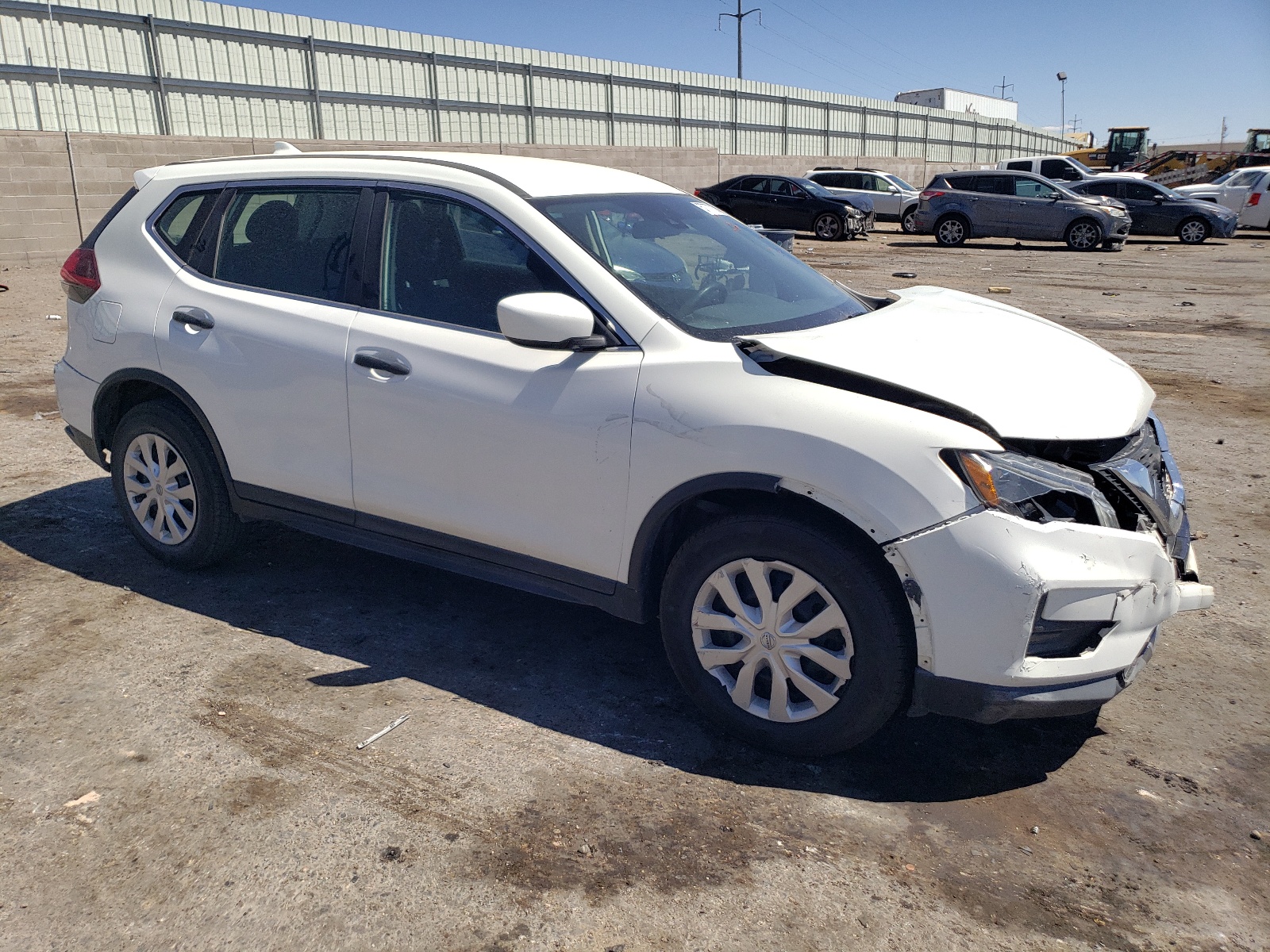 2019 Nissan Rogue S vin: 5N1AT2MT7KC772097