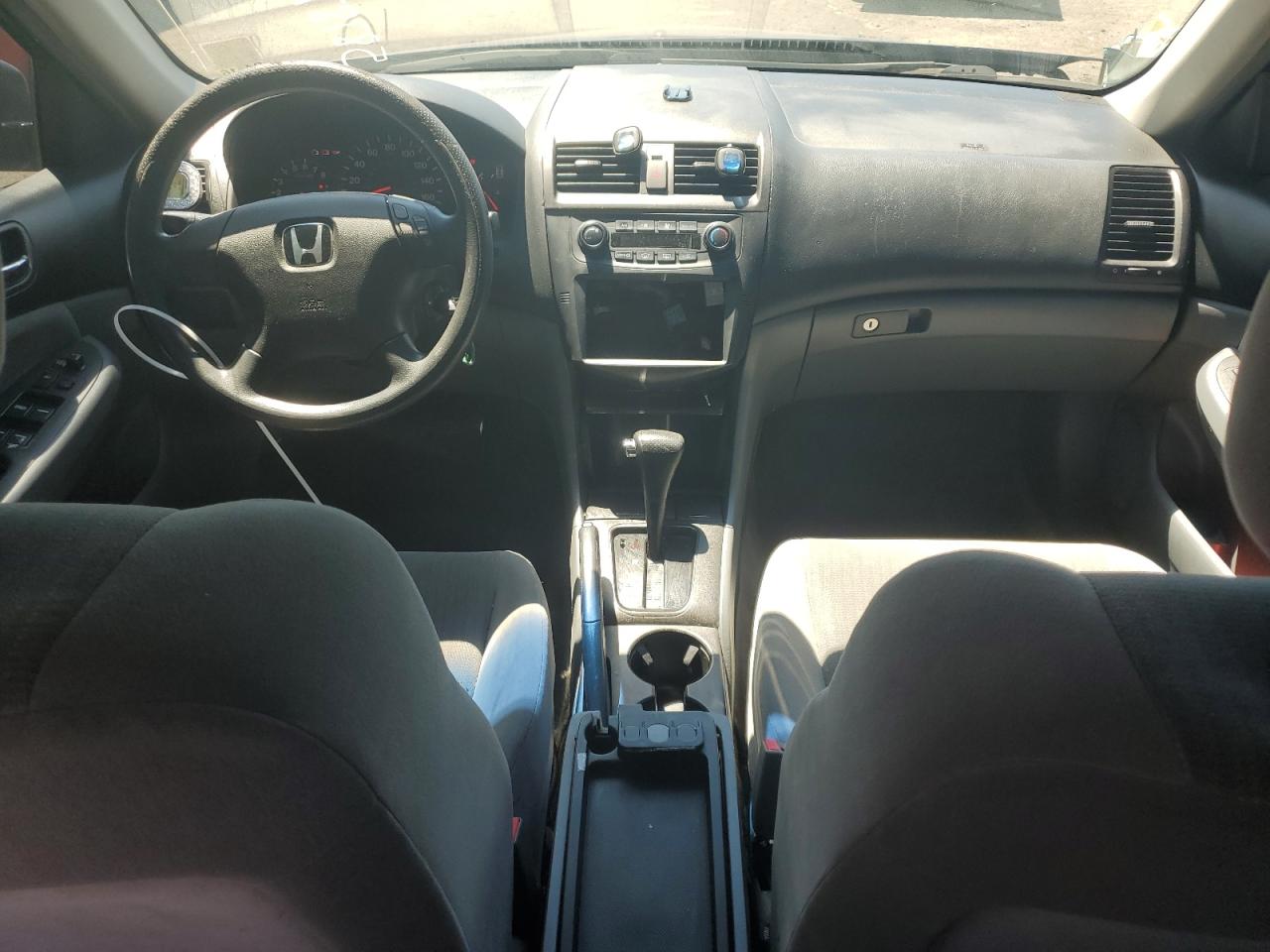 2005 Honda Accord Lx VIN: 3HGCM56445G708829 Lot: 64029064