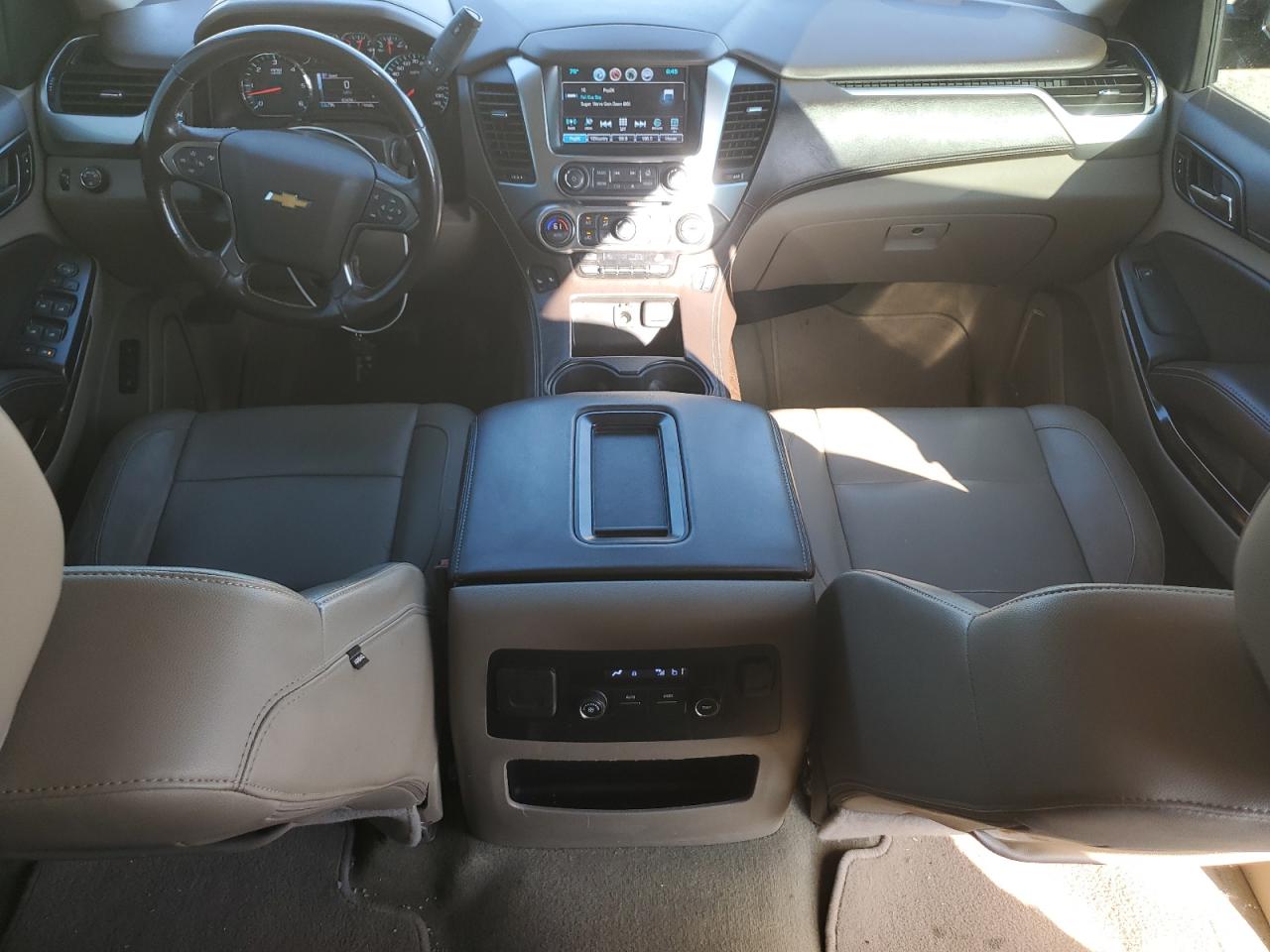 2018 Chevrolet Tahoe C1500 Lt VIN: 1GNSCBKCXJR251602 Lot: 57563874