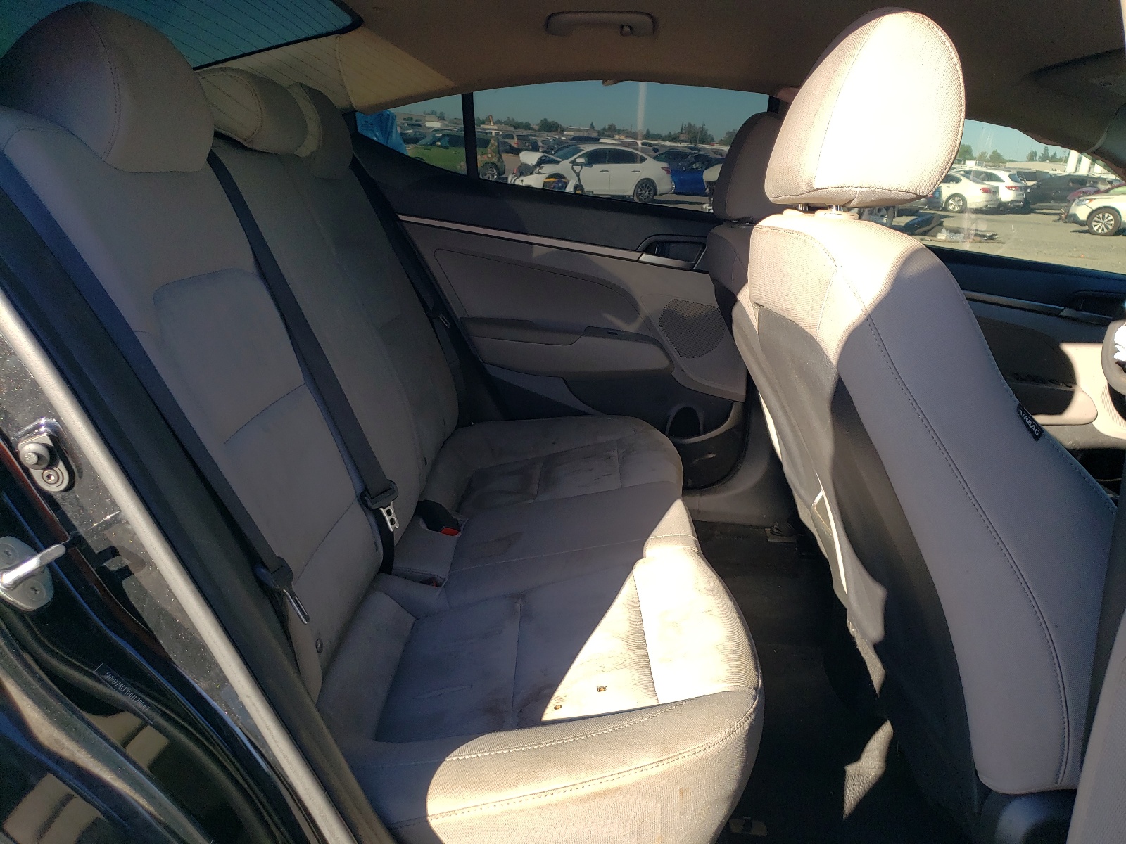 5NPD74LF1HH178647 2017 Hyundai Elantra Se