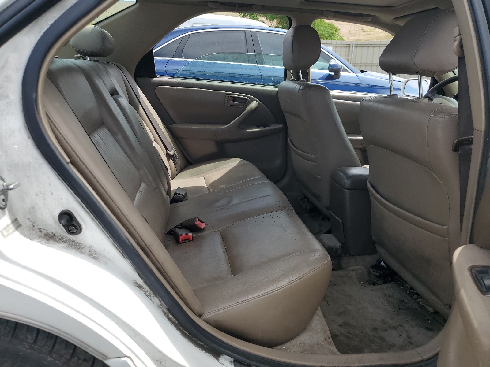 JT2BF28K9Y0277159 2000 Toyota Camry Le