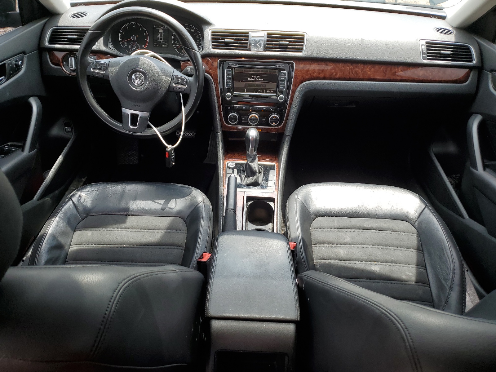 1VWCP7A36CC004421 2012 Volkswagen Passat Sel