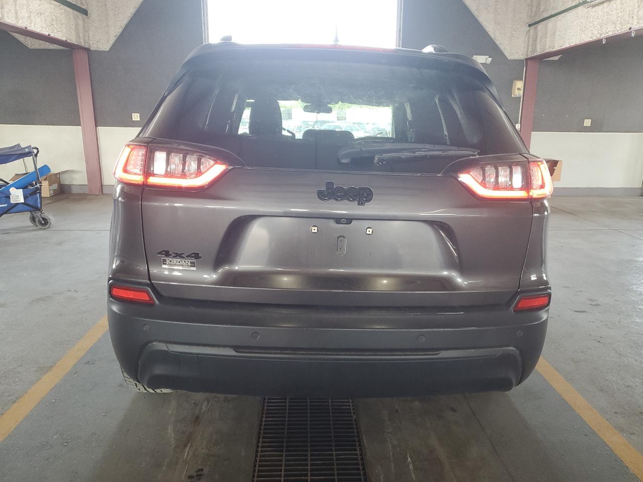 2019 Jeep Cherokee Latitude Plus VIN: 1C4PJMLB8KD378305 Lot: 59345984