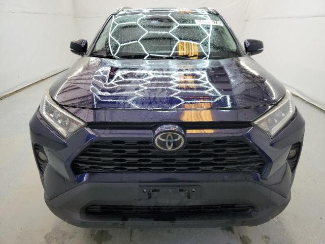  TOYOTA RAV4 2019 Granatowy