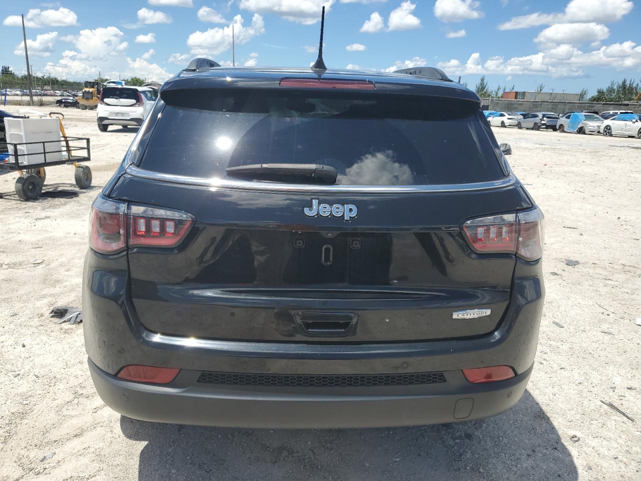 2022 Jeep Compass Latitude VIN: 3C4NJCBB5NT137562 Lot: 60387704