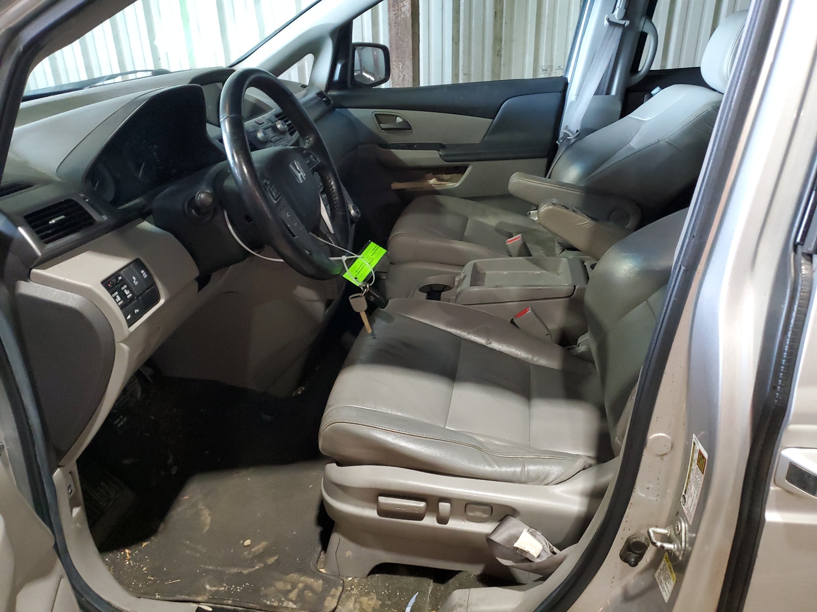 5FNRL5H90CB083112 2012 Honda Odyssey Touring