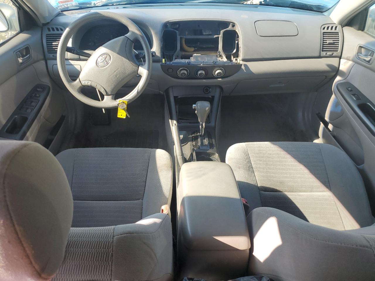 2005 Toyota Camry Le VIN: 4T1BE32K35U037274 Lot: 58323704