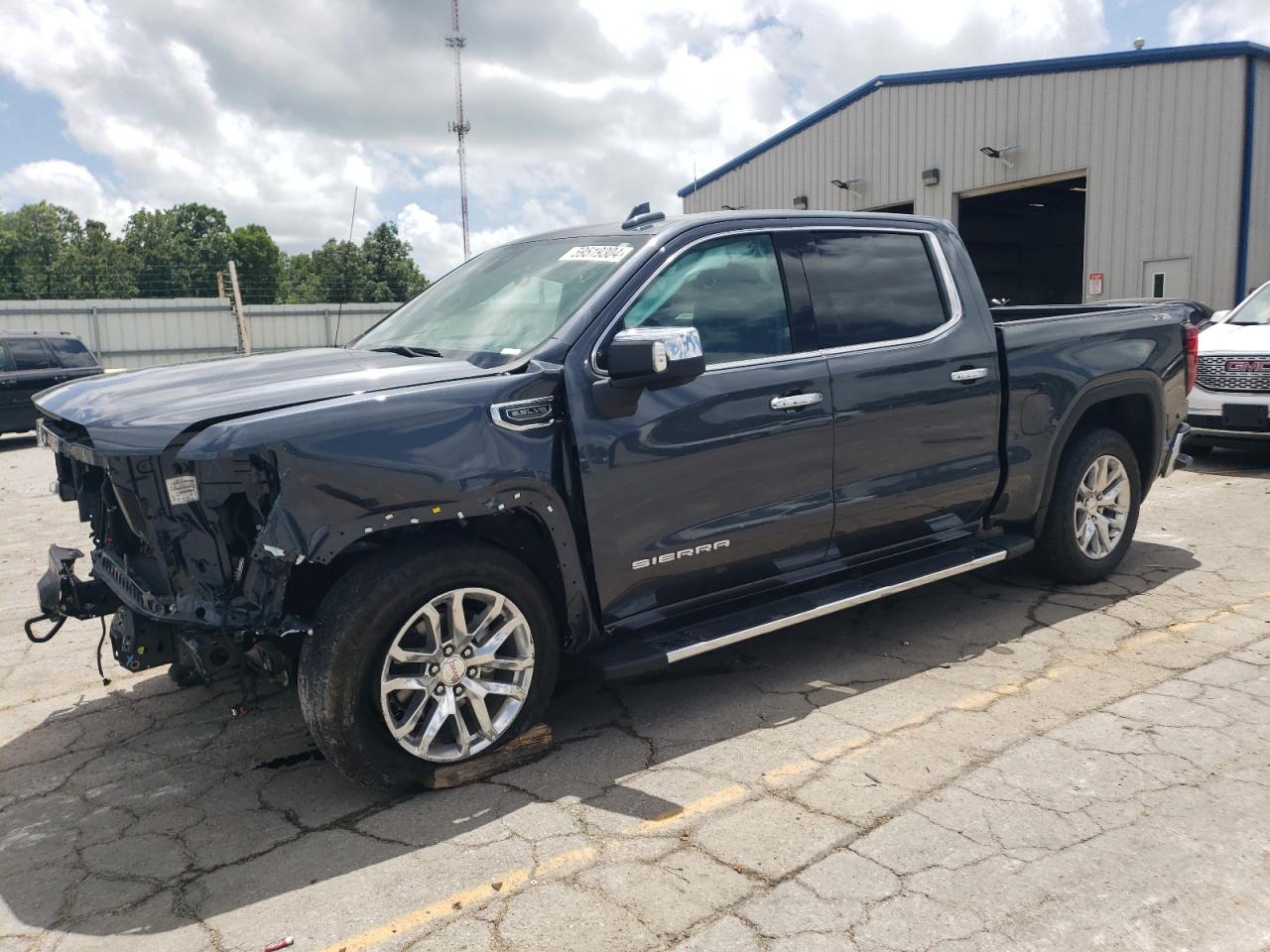 2022 GMC Sierra - Image 1
