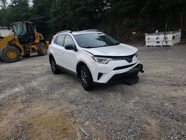 2017 Toyota Rav4 Le VIN: JTMZFREV0HJ108509 Lot: 61154074