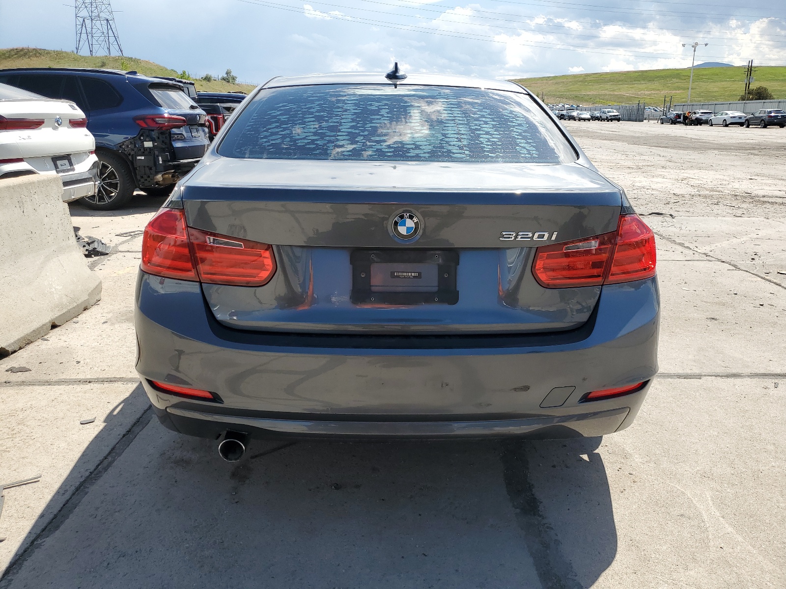 WBA3B1C56EP679952 2014 BMW 320 I