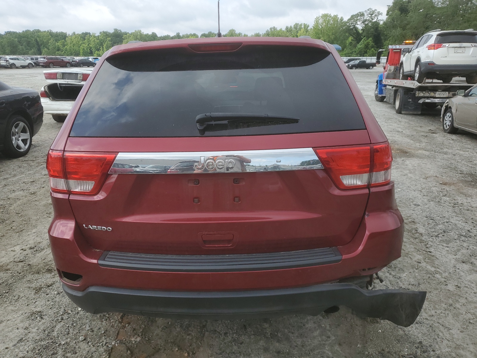 1C4RJEAG8CC327889 2012 Jeep Grand Cherokee Laredo