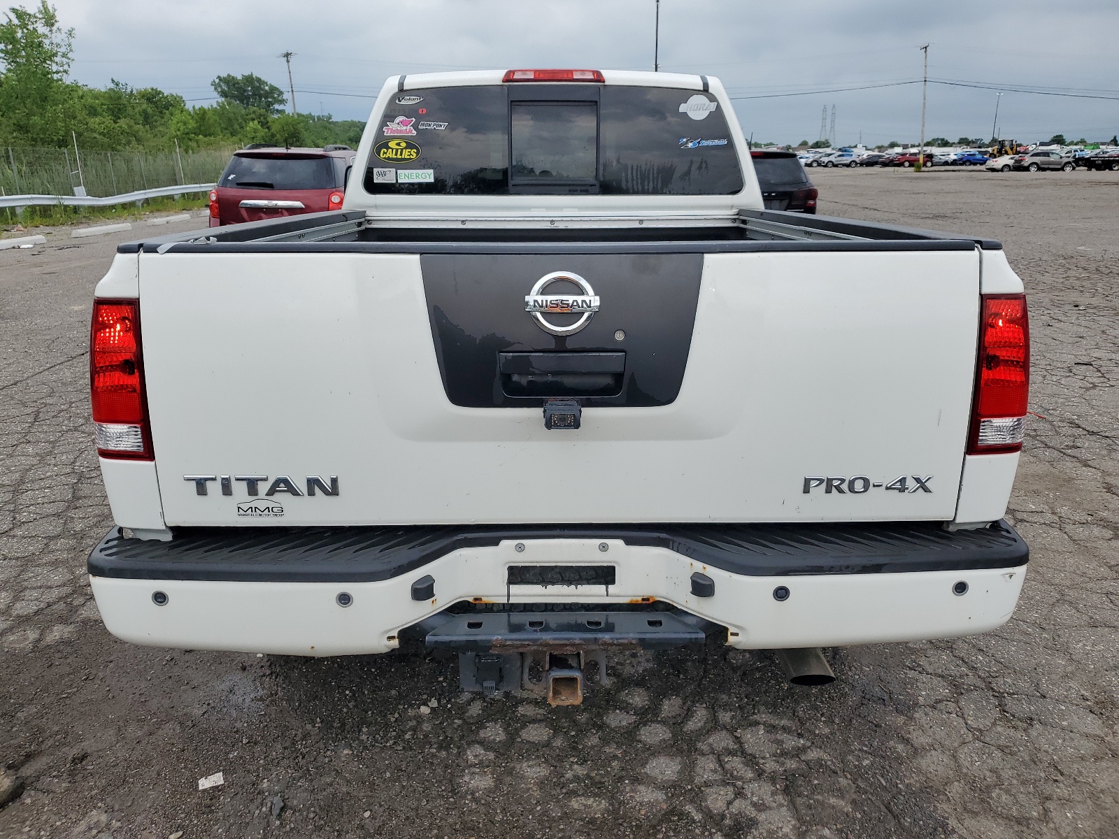 1N6AA0CC7CN300369 2012 Nissan Titan S