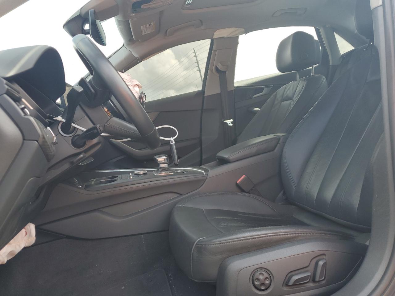 2019 Audi A4 - Image 7