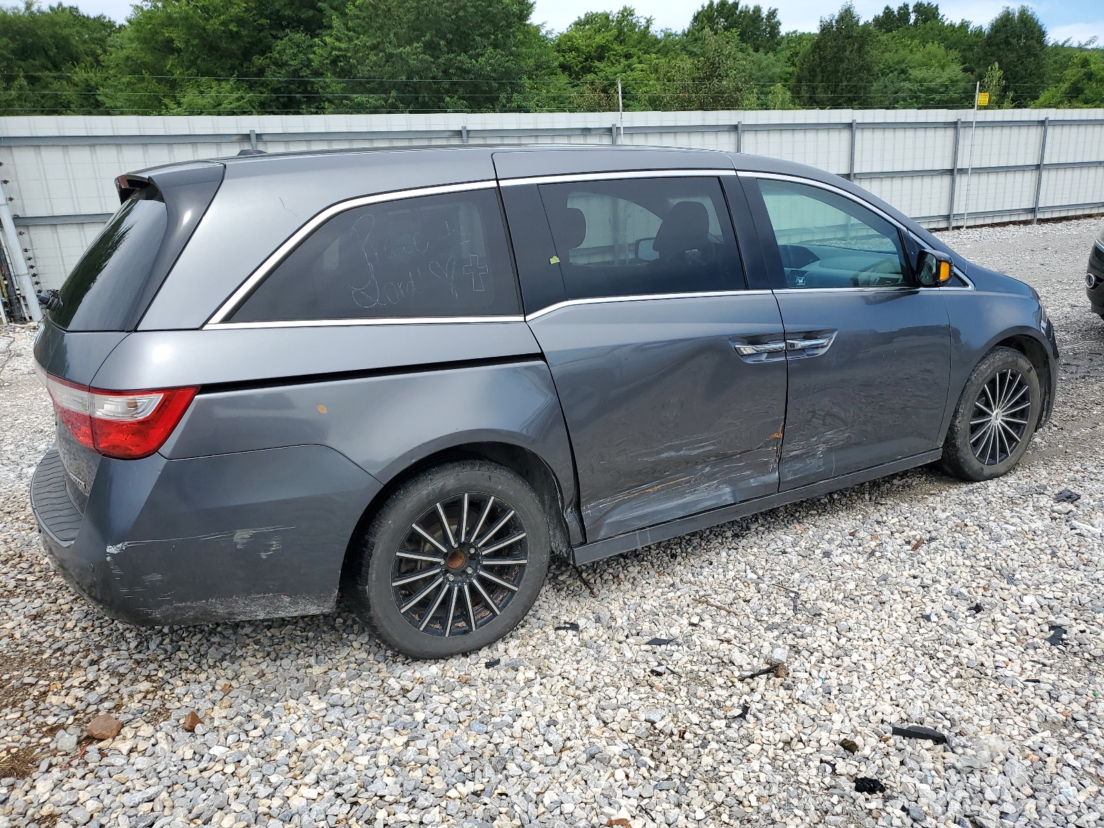 2012 Honda Odyssey Touring vin: 5FNRL5H98CB069409