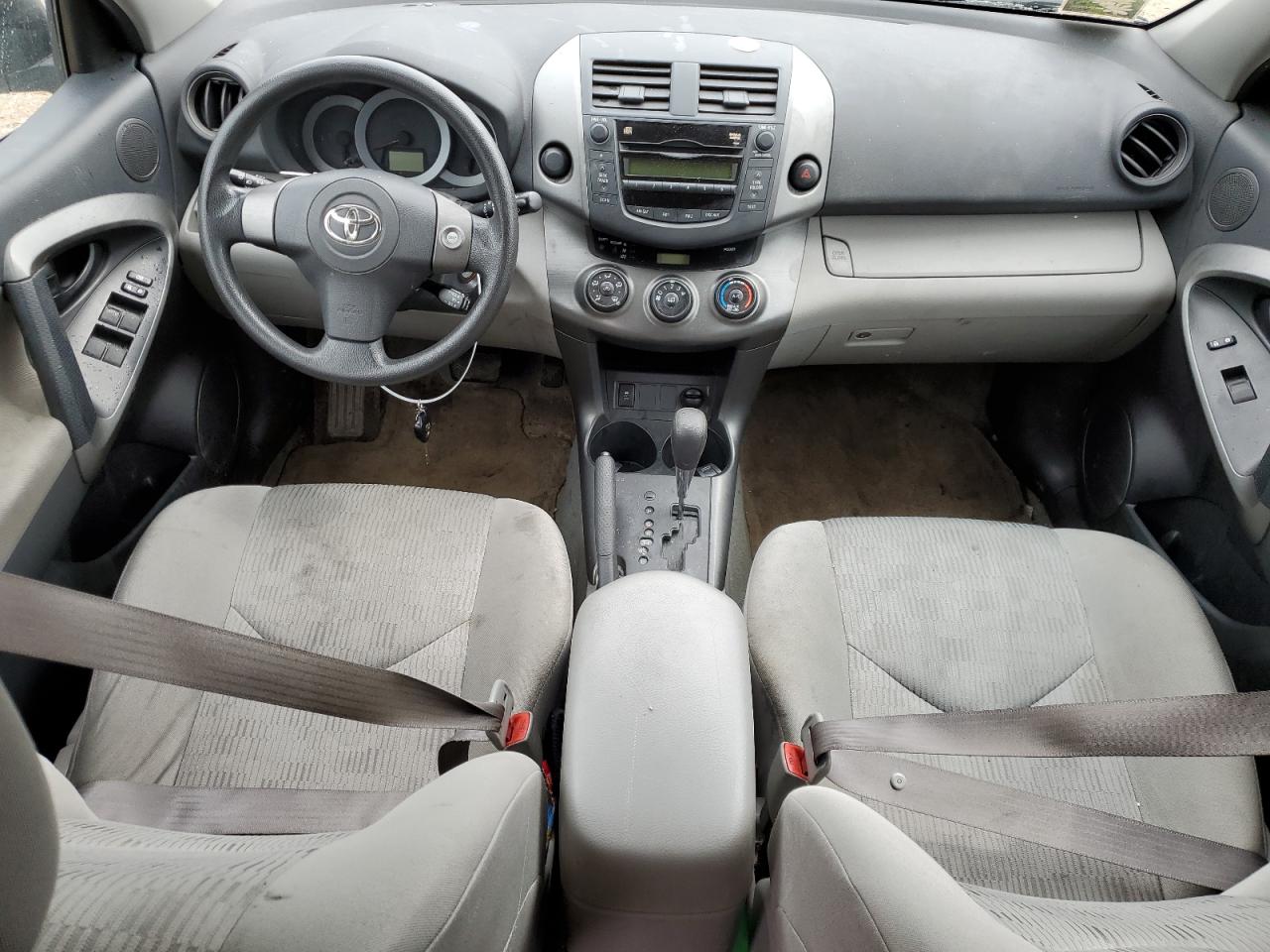 2010 Toyota RAV 4 - Image 8