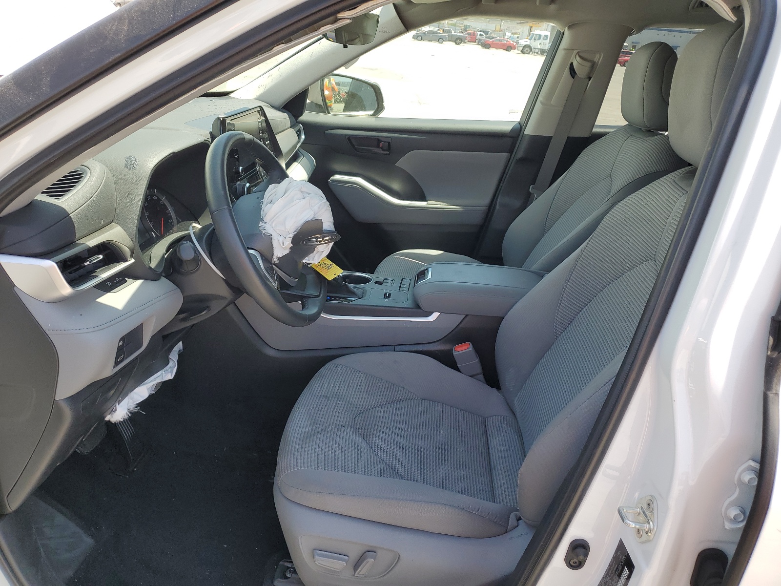 5TDZZRAH5NS123982 2022 Toyota Highlander L