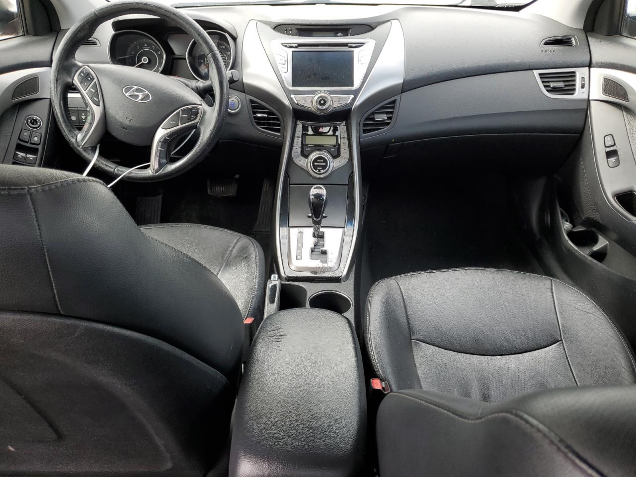 2013 Hyundai Elantra - Image 8