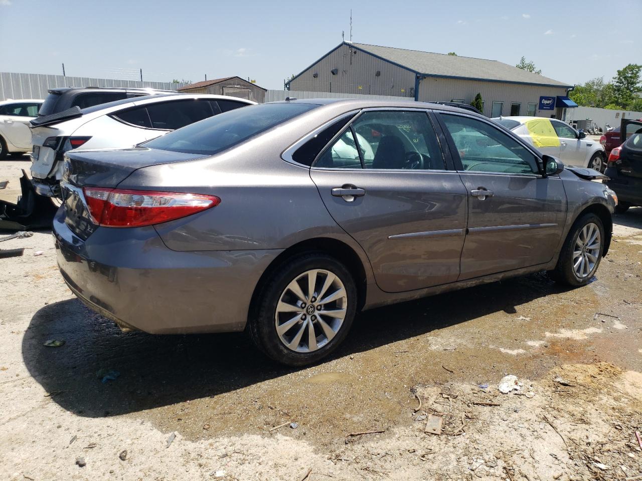 VIN 4T1BF1FK9HU791490 2017 TOYOTA CAMRY no.3