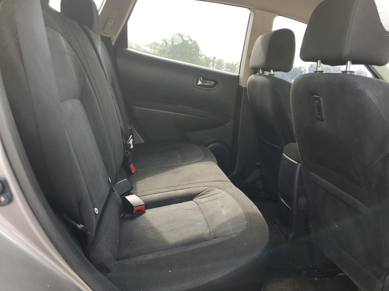 2013 Nissan Rogue - Image 12