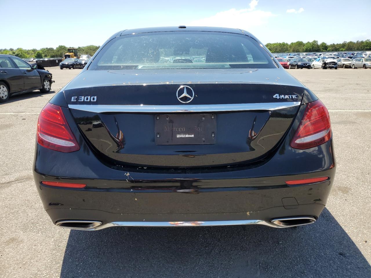 2017 Mercedes-Benz E 300 4Matic VIN: WDDZF4KB8HA061328 Lot: 56247354