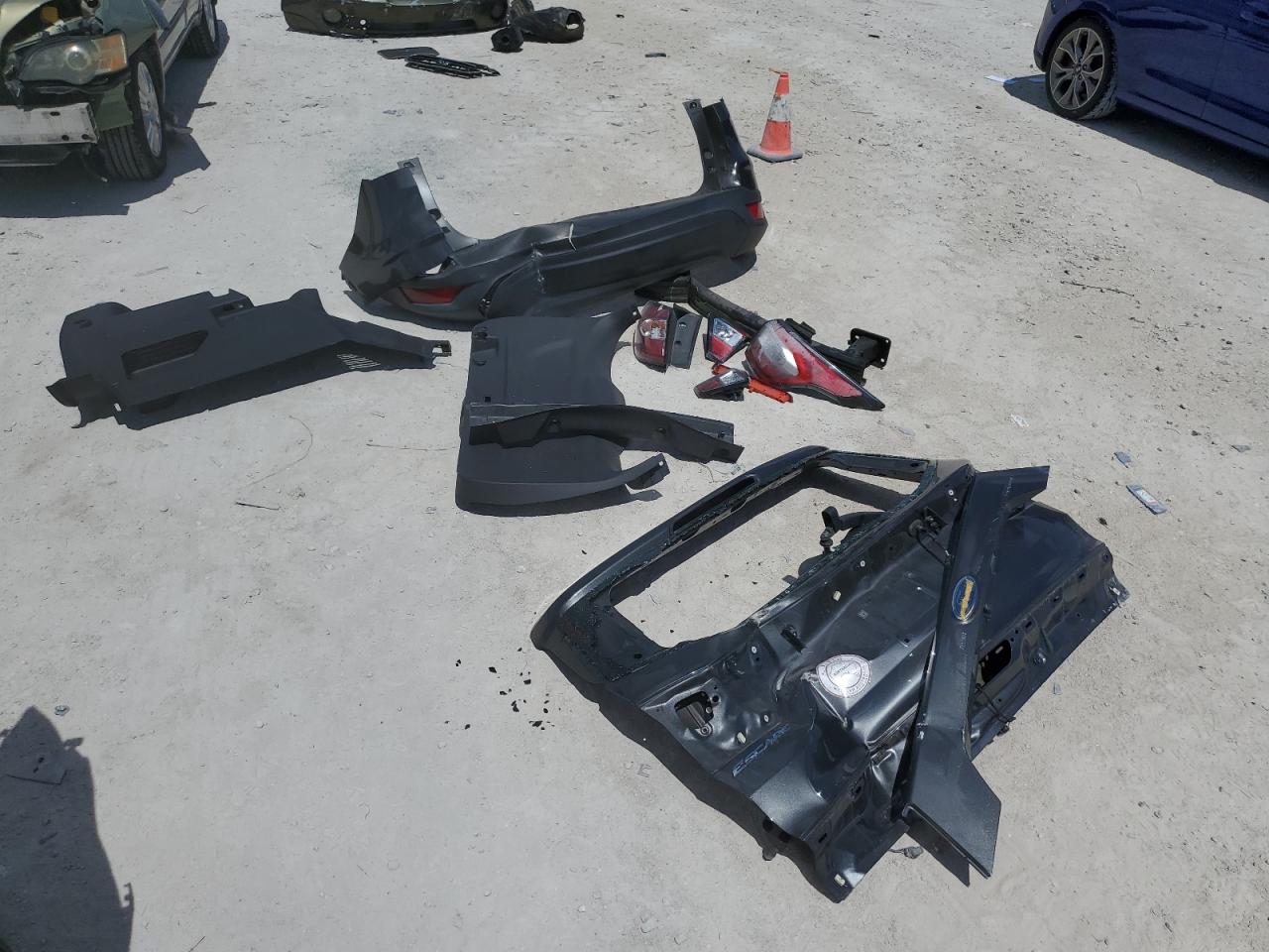 2017 Ford Escape S VIN: 1FMCU0F73HUA19809 Lot: 60221414