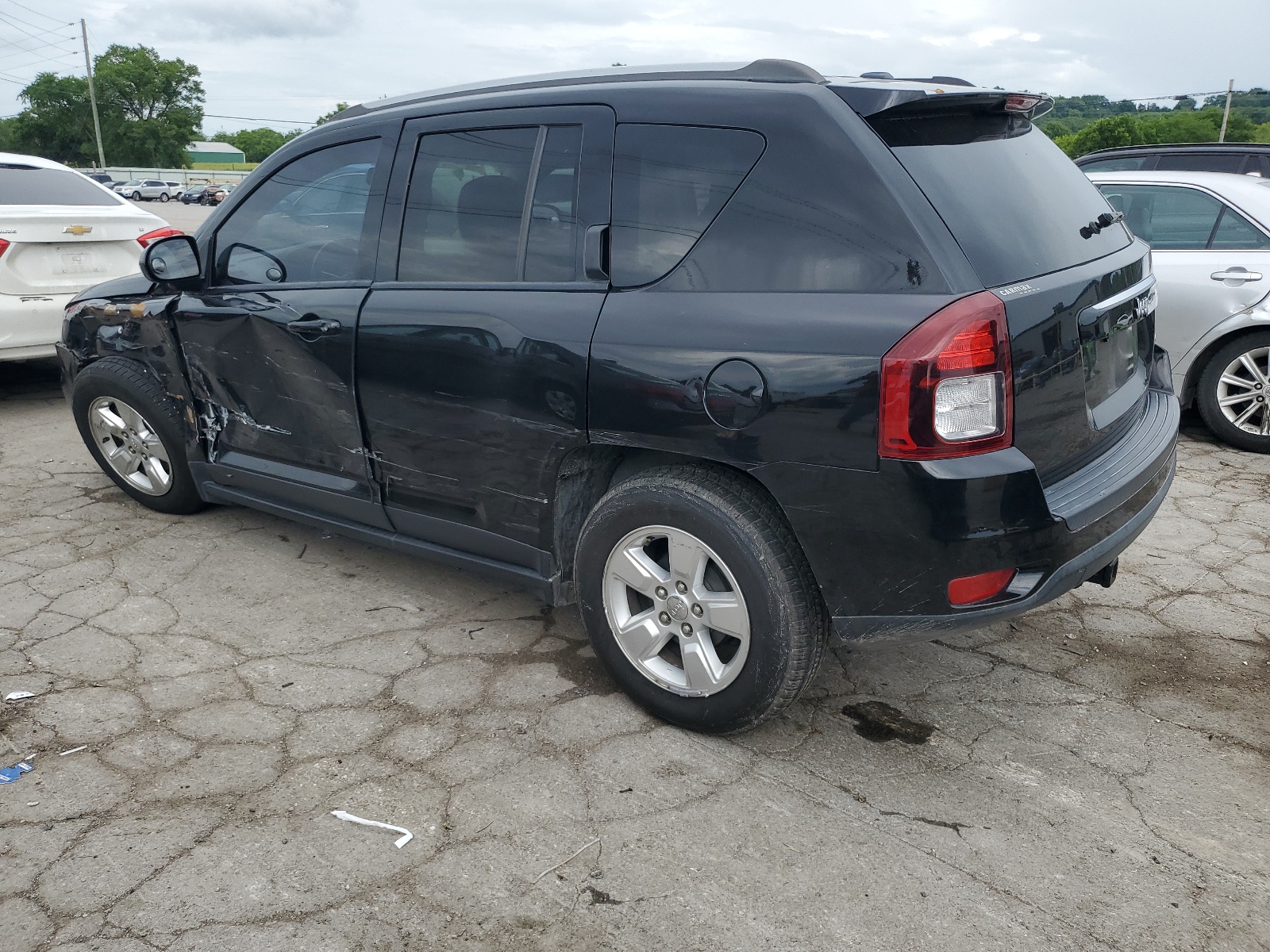 2016 Jeep Compass Latitude vin: 1C4NJCEA4GD719681